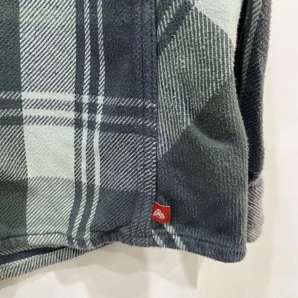 Eastern Mountain Sports Women’s Thick Flannel Shirt Shacket Outdoor XL Cotton - Picture 2 of 6